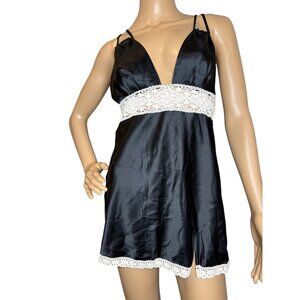 Y2K Victorias Secret Black Satin Chemise With Lace Trim & Adjustable Straps Size
